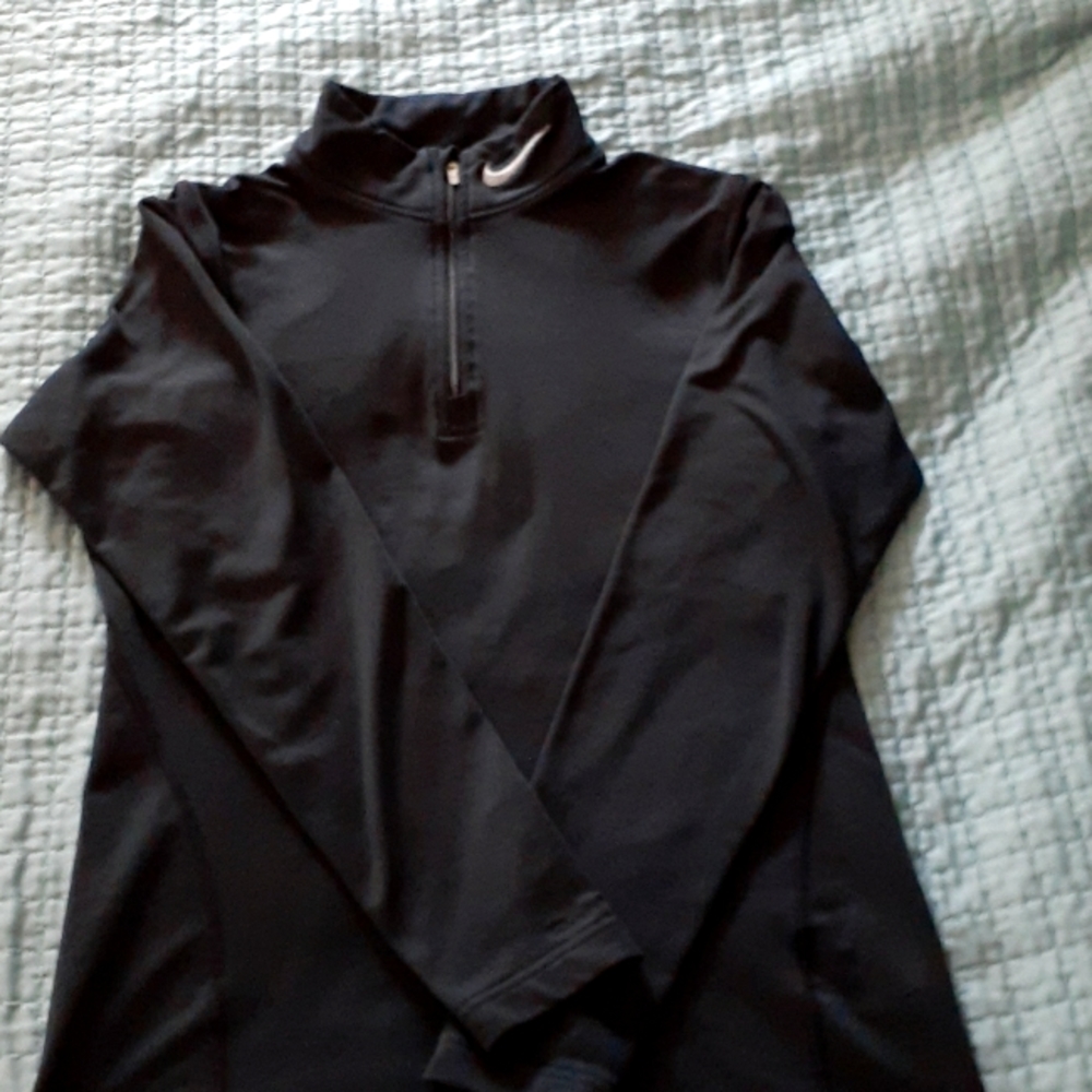 Nike long sleeve fit dry